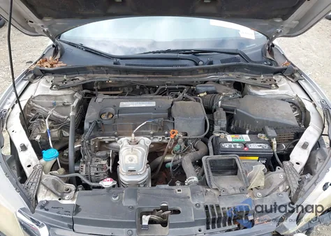 2014 Honda Accord Sport from USA, damaged, VIN 1HGCR2F55EA093151